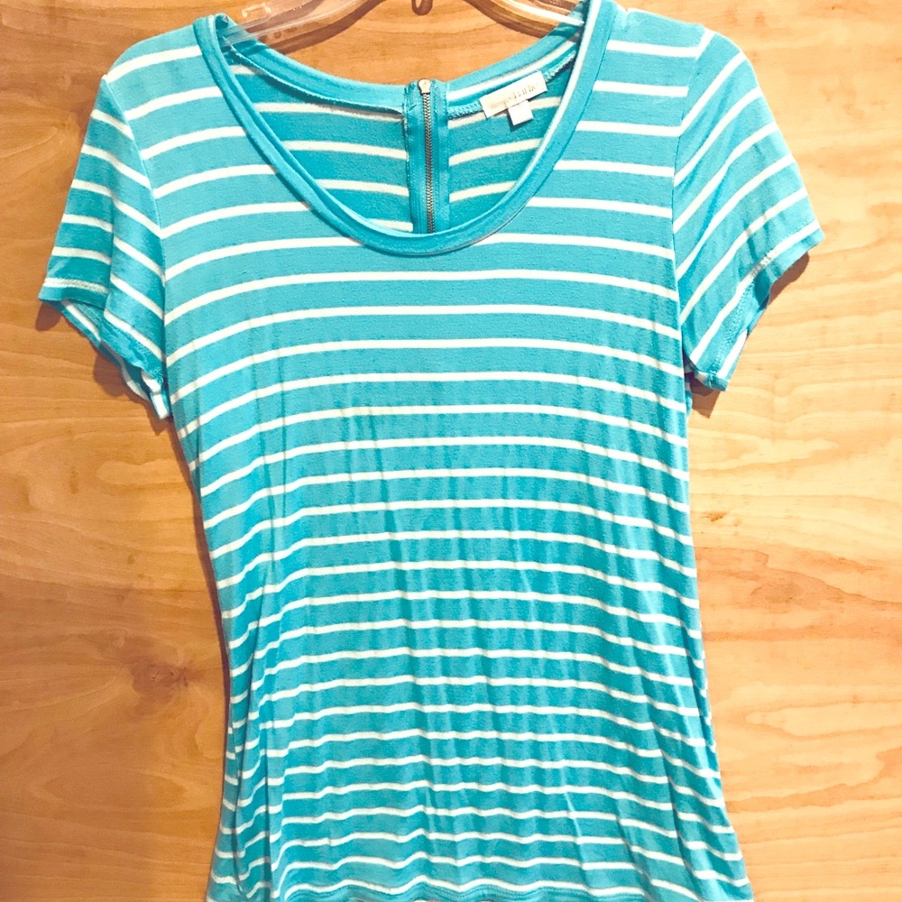 Charming Charlie’s top with zipper back